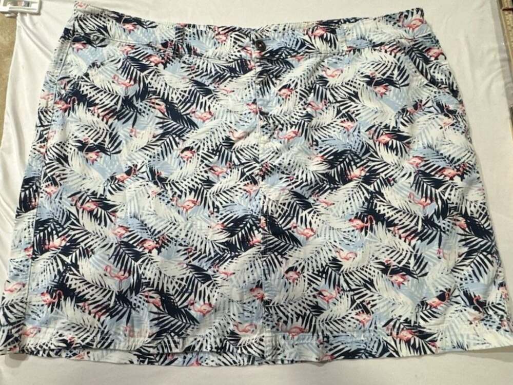 D801 Tropical Flamingo and Palm Leaf Print Skort Women's Size 24W